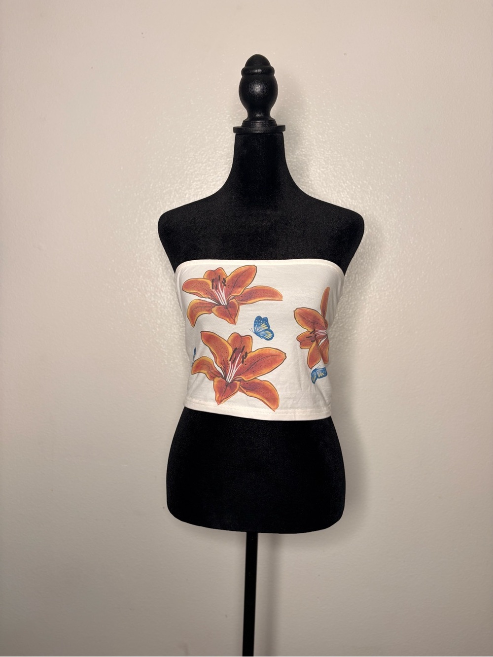 Edikted White Floral Strapless Tube Top with Orange Lily Print M